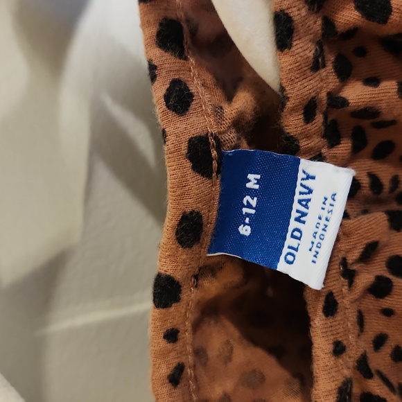 Old Navy 2pc Tank Top Romper Bundle 6-12 Months - Picture 8 of 8